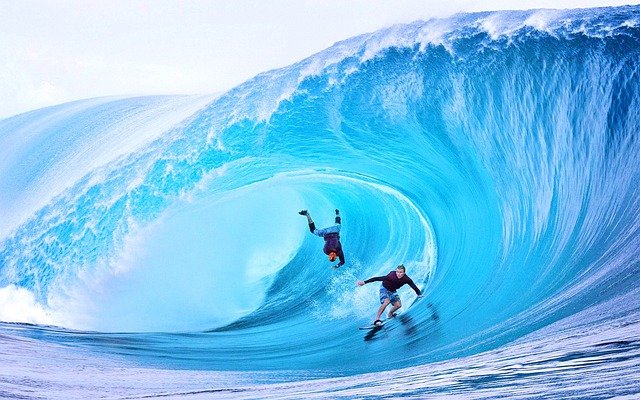 wave surfing thrilling life experience