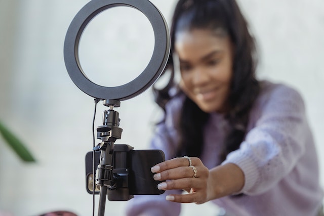 Gravitate Towards Positive Media