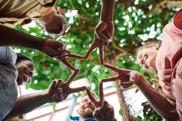 Strengthening Bonds through Presence